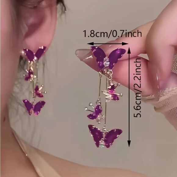 ๐โBetsey Johnson Elegant Sparkling Violet Butterfly Dangle Earrings ๐ - Picture 6 of 6